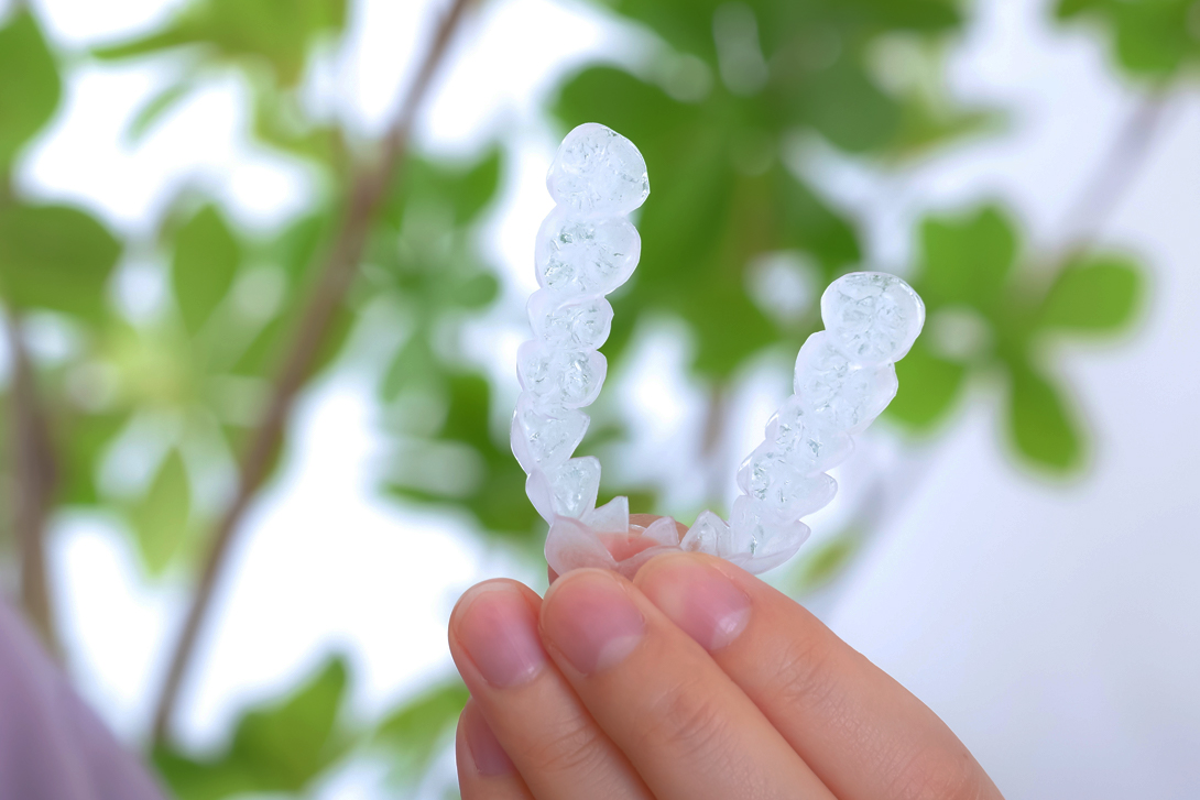 マウスピース矯正について|国領の歯医者・あおぞら歯科クリニック